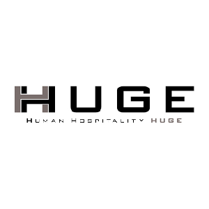 ㈱HUGE