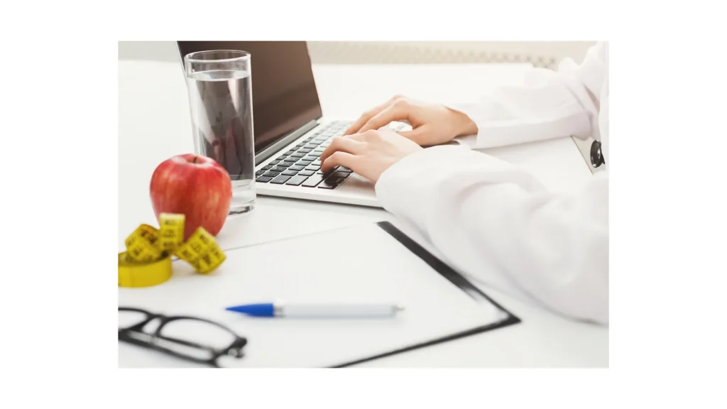 給食調理員 なるには