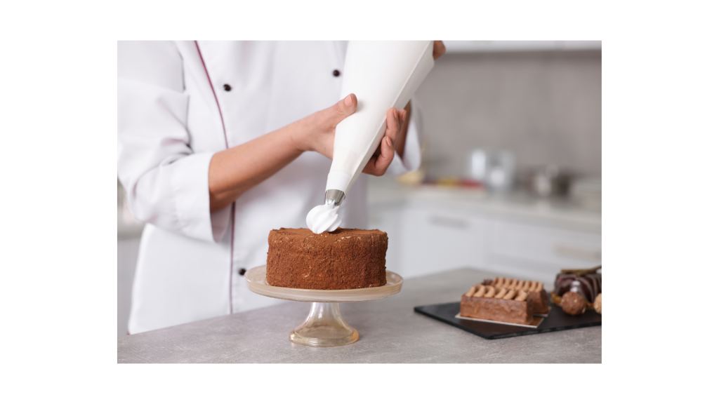 パティシエ 初任給