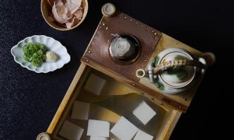 店舗紹介　~ 湯どうふ かどのや ~