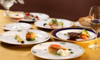 ホテル・レストラン・カフェなど活躍の舞台は多数ございます！