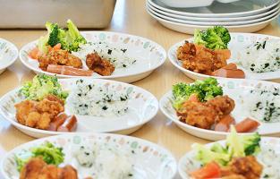 東京ケータリング株式会社 年間休日120日以上！『学校給食』の道を探求し続けよう！