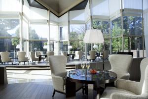 ホテル・レストラン・カフェなど活躍の舞台は多数ございます！