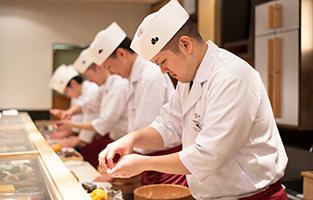株式会社築地寿司清 職人優先に考えている当社!