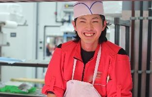 角上魚類ホールディングス株式会社 店舗の質や従業員満足度などで『日本一』を目指す安定＆成長企業！