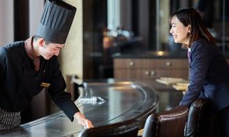【他ホテルへの出向も!?】成長を後押しする制度