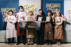 社内大会の様子をお届け!