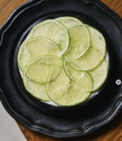 【爽快な酸味が主役！シークヮーサーとライムのジェラート】