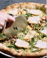 【ピリ辛×甘み×香草バター！複雑な味わいがクセになる！】