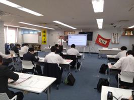 入社3週目！新卒研修の現場をのぞき見！