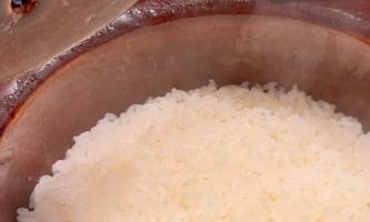【土鍋炊きの挑戦】まかないで磨く、料理の基本と探求心🍚