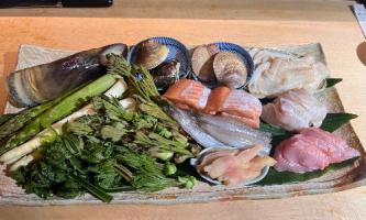 【一皿の美学】見る瞬間から心が躍る、天ぷらのネタ組🍤