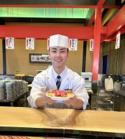 高水準の給与、安心の休暇制度、安定した成長企業。