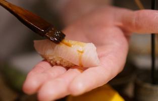 鮨　さかい（株式会社成功） ミシュラン三つ星の当店で本物の技術、学べます。