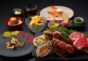 【株式会社大和フーズ】大人気！鉄板焼大和屋の秋メニュー✨