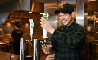 【社員紹介3】SHAKE SHACK