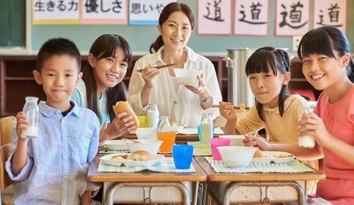 「食」で子どもたちの未来を支える　そんな仕事に興味はありませんか？？
