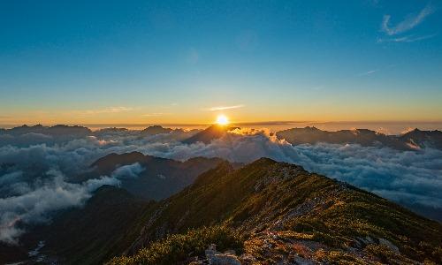 【2030年には世界30ヵ国50拠点に展開を予定する成長企業】3年で年収1000万もリアルに可能！業界トップクラス好環境