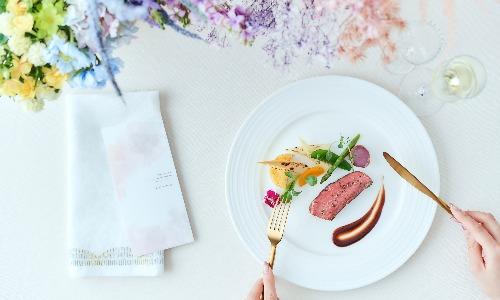 一生に一度の結婚式で美味しいお料理と幸せを提供しながら、働きやすい環境でスキルアップ◎！