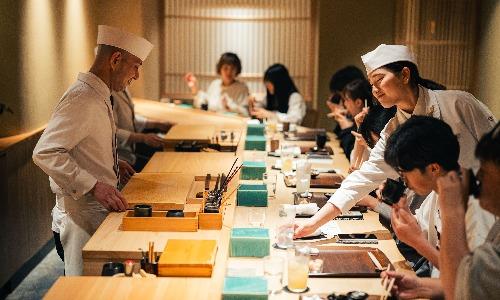 【説明会 受付中】
鮨を志す方へ。