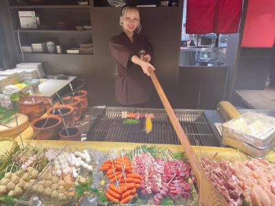 We Challenge！！
力丸グループはあなたのChallengeを待っています。
