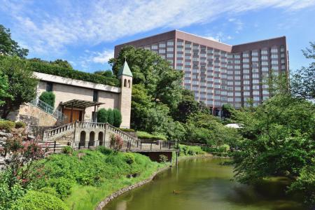 東証プライム上場企業の安定性があり。
ホテル・リゾート施設を手掛ける当社の
将来の中核を担うメンバーを募集します！

