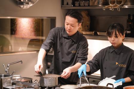 ＜食事付きの説明会！＞
◆六本木・西麻布で食通が集う本格イタリアン
◆基本を大切に、成長出来る環境を整えております。