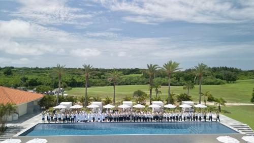 何度でも帰りたくなる、唯一無二のリゾートを目指して、「何をしても幸せ、何もしなくても幸せ」をコンセプトといたしました。