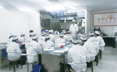 寿司店の常識を超えた当社の「にぎり長次郎」をまずは見に来て下さい！