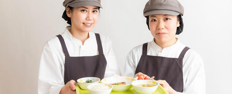 幅広いシーン・人たちの『笑顔』の近くで働ける仕事です。